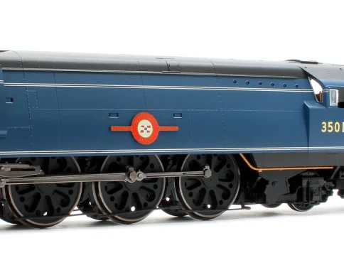 HORNBY R30401 BR MERCHANT NAVY CLASS ROTTERDAM LLOYD NO. 35015 STEAM LOCOMOTIVE