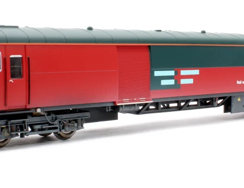 EFE RAIL E86020 NAA PROPELLING CONTROL VEHICLE 94340 RAIL EXPRESS SYSTEMS (RM) – WEATHERED