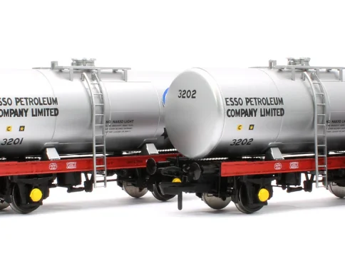HELJAN 1155 35T ‘A TANK’ ESSO SILVER/RED (FULL BRANDING) NO.3200/3201/3202/3203 4-PACK